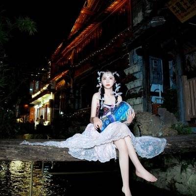 夜景模特