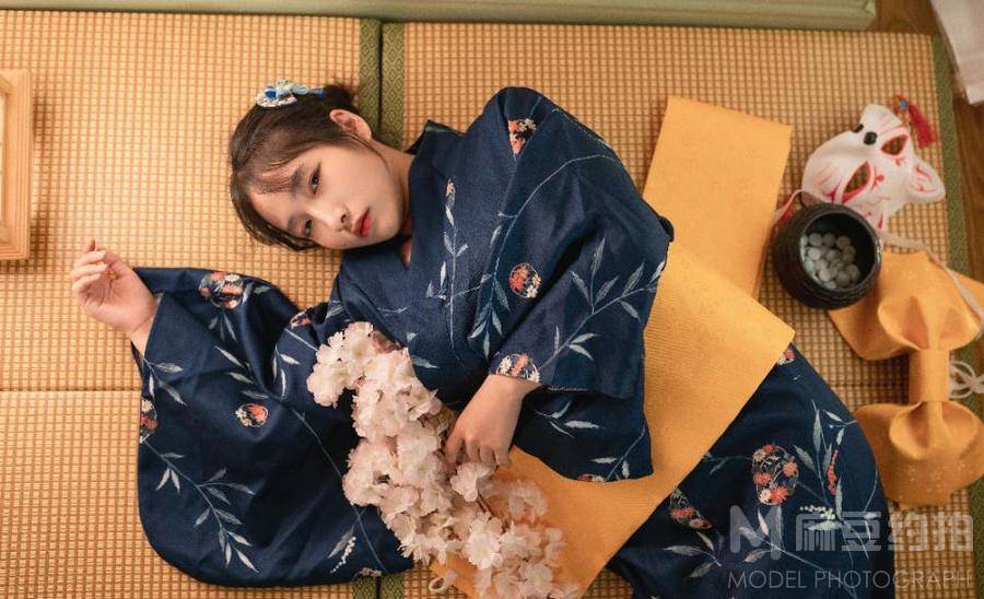 和服模特