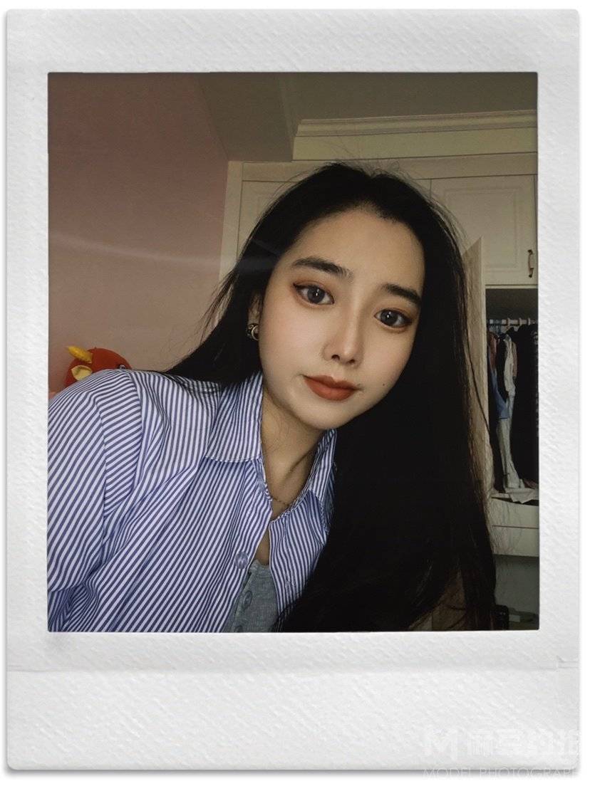 纪实模特