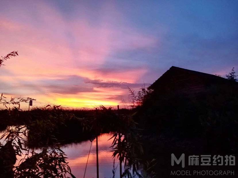夜景模特