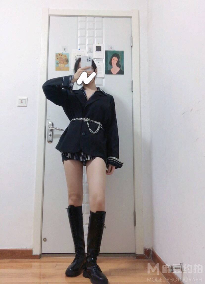 校园模特