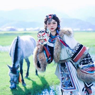 汉服模特