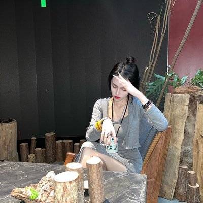 纪实模特