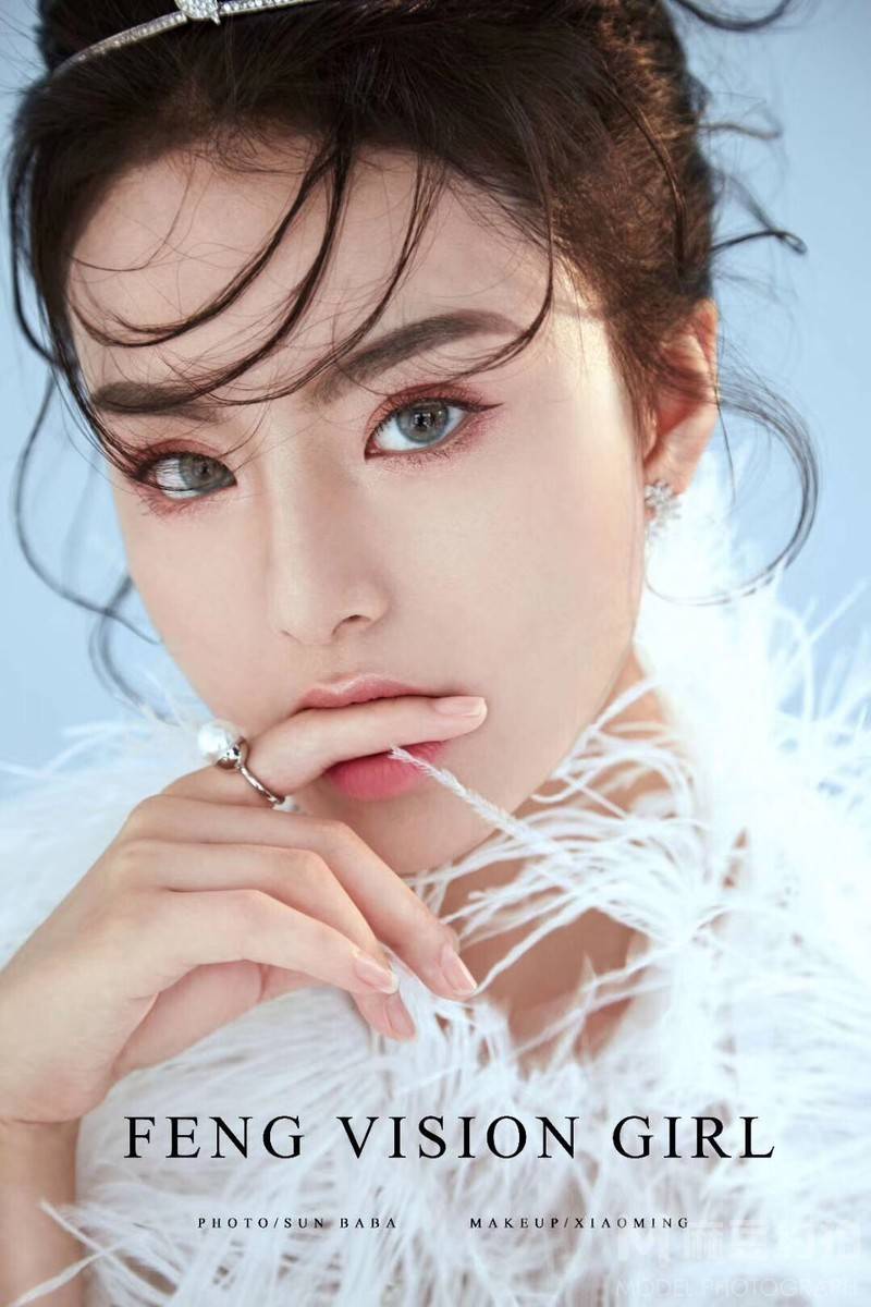 妆容模特