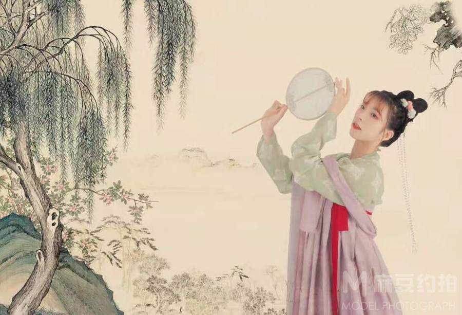 汉服模特