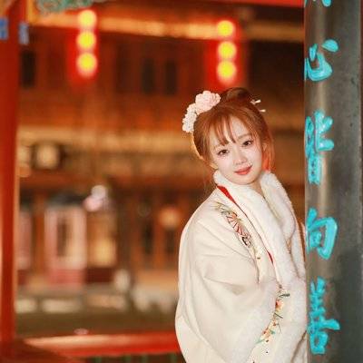 汉服模特