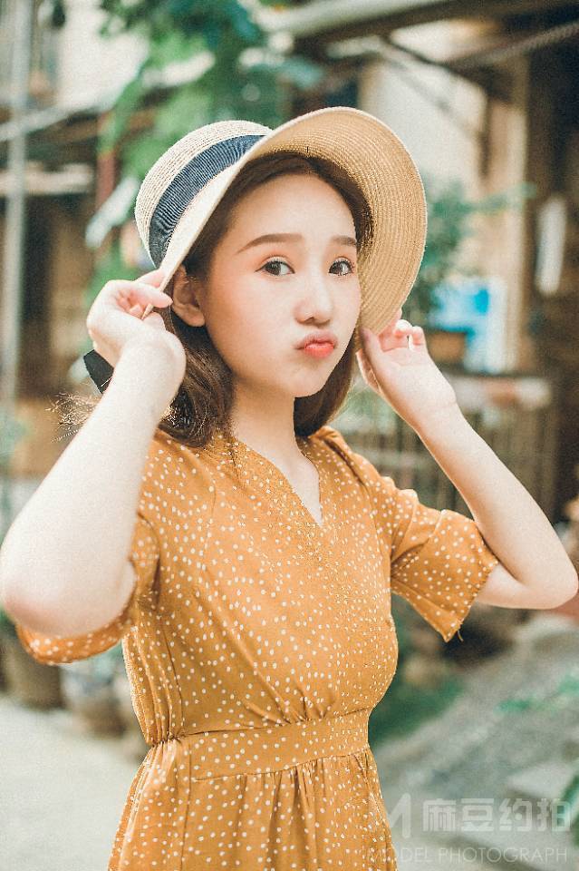清新模特