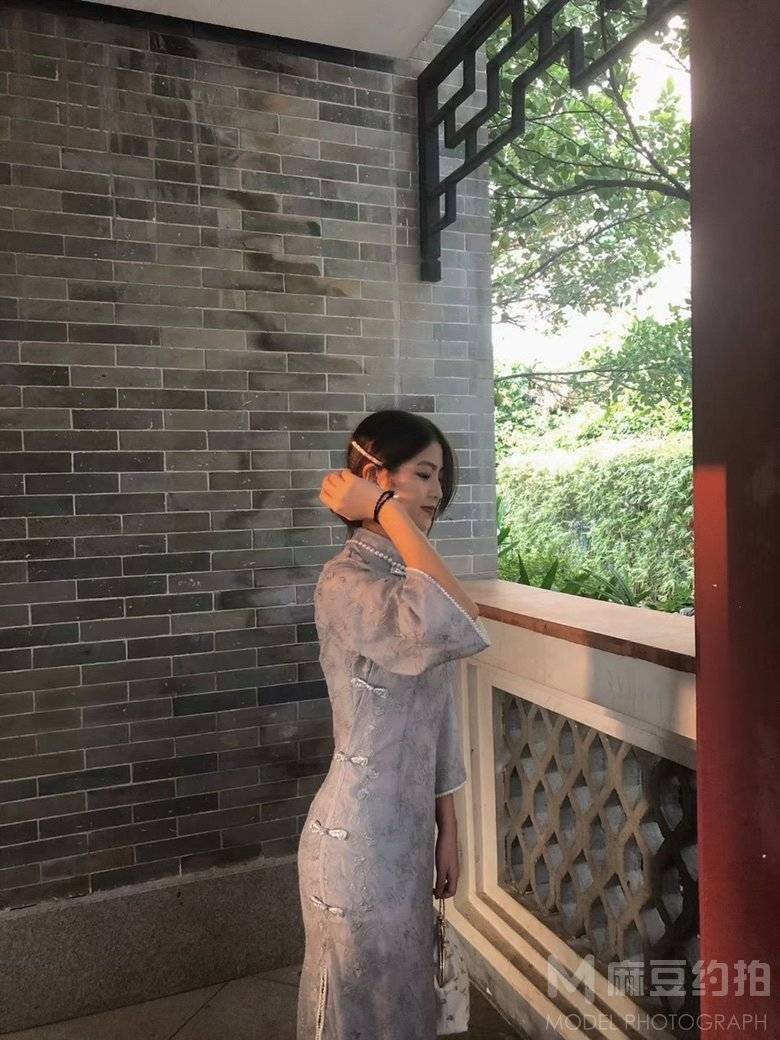 旗袍模特