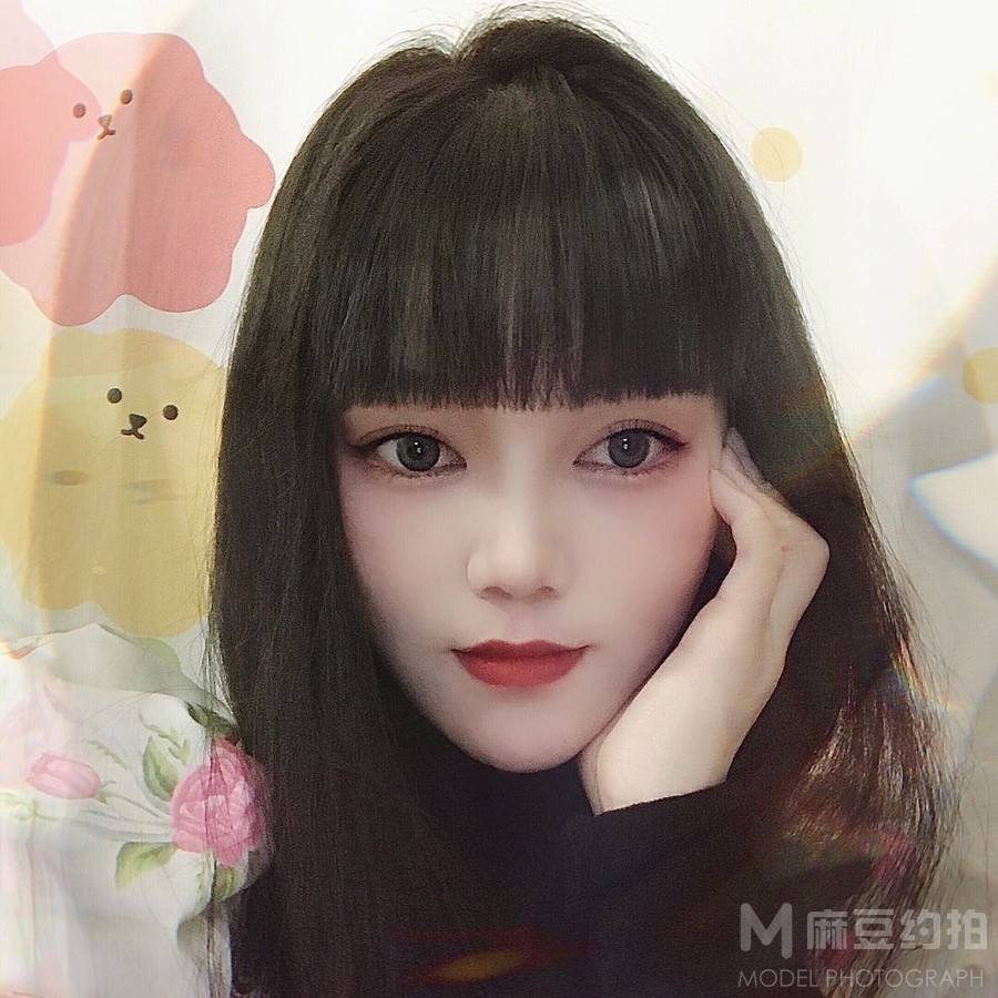 妆容模特