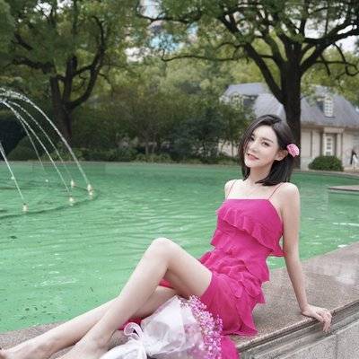 宝丽来模特