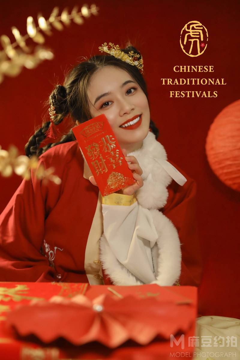 汉服模特