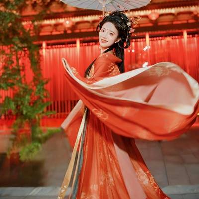 汉服模特