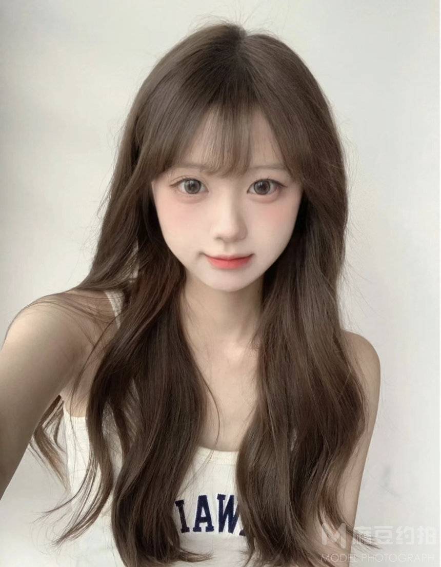 清新模特