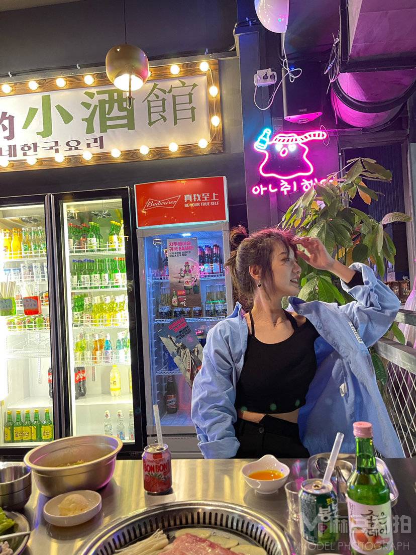 纪实模特