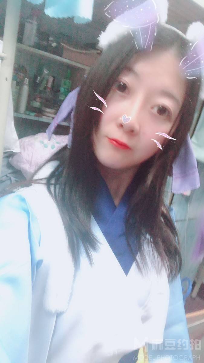 校园模特