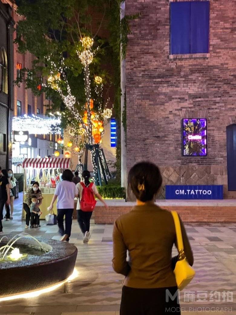 夜景模特
