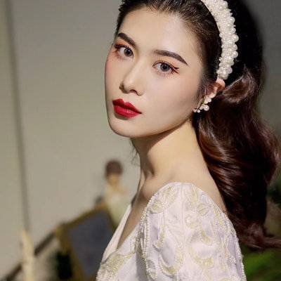 妆容模特