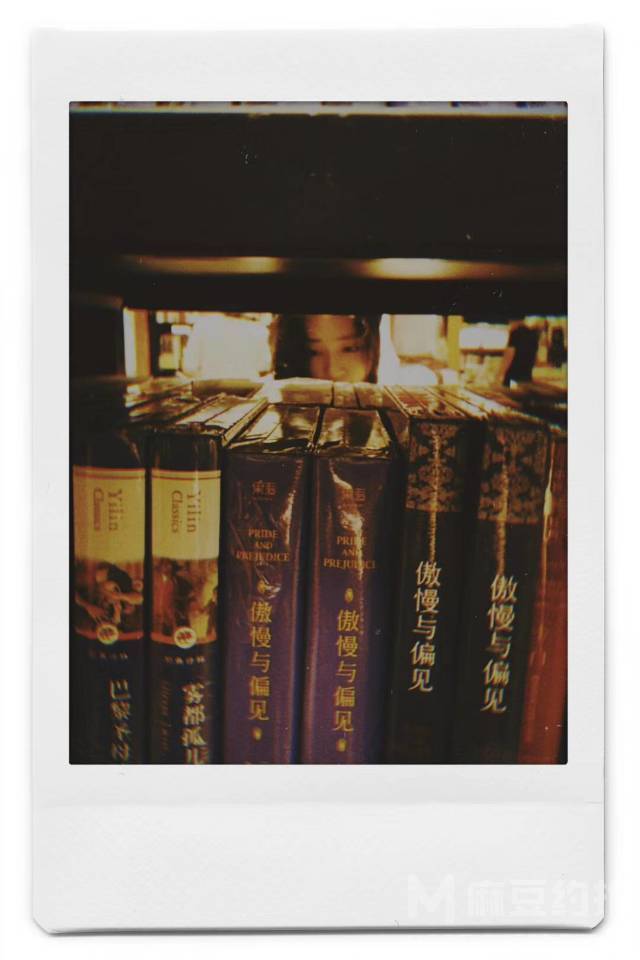 宝丽来模特