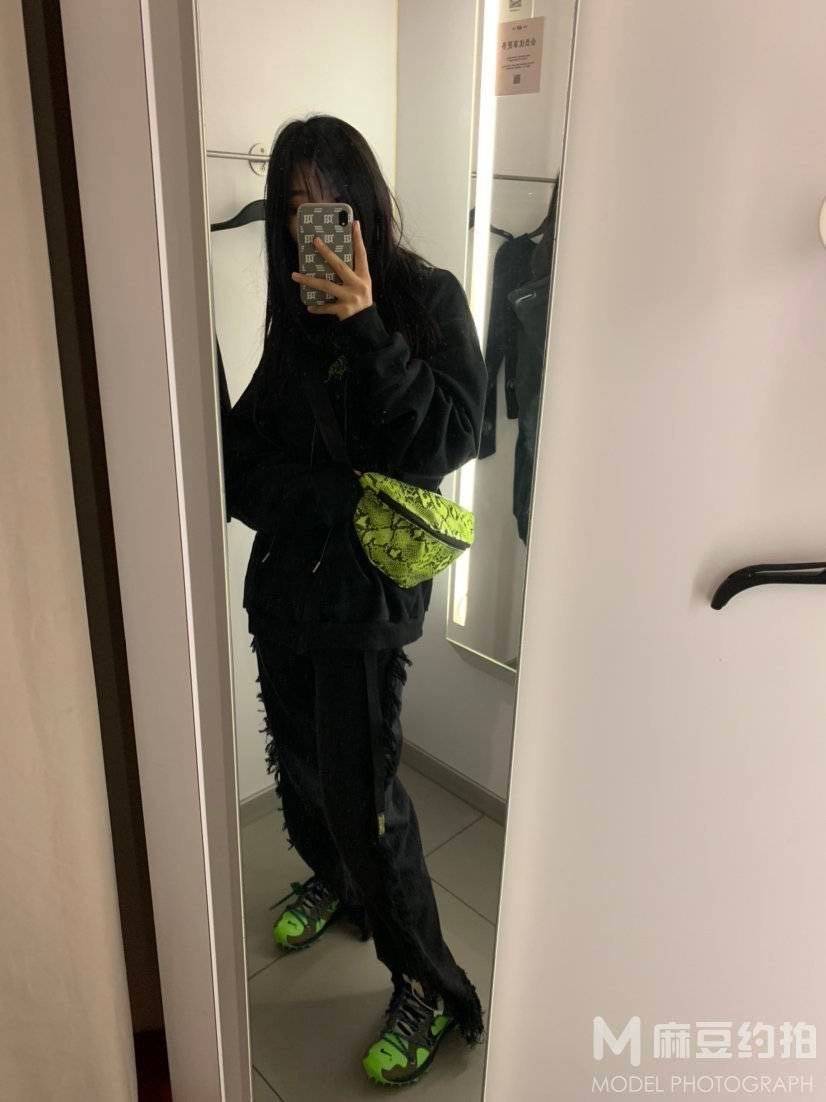 暗黑模特