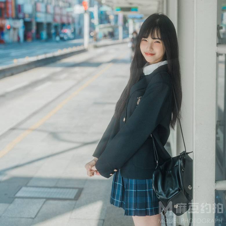 校园模特