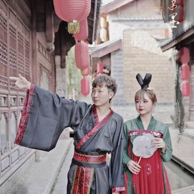 汉服模特