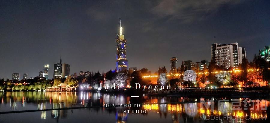 夜景模特