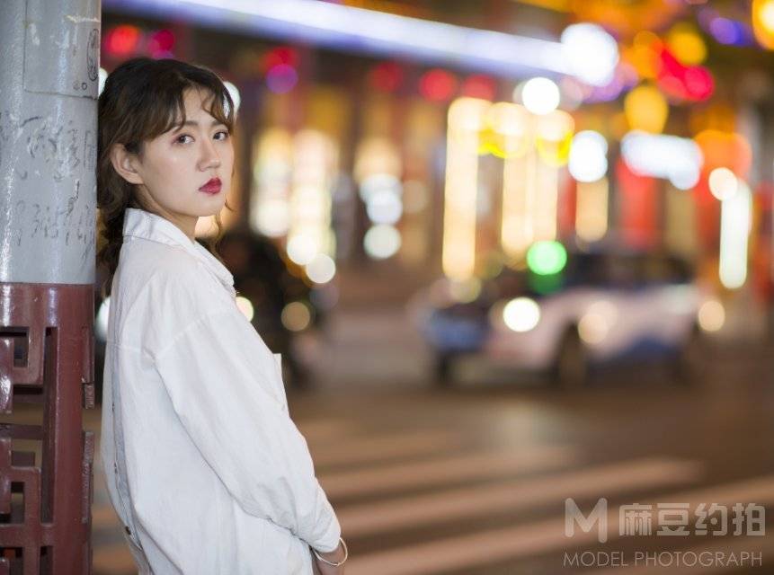 夜景模特