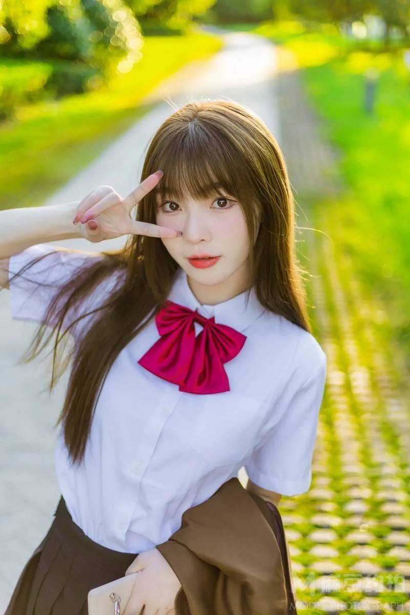 校园模特