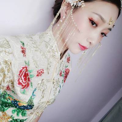 妆容模特