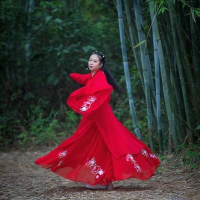 汉服模特