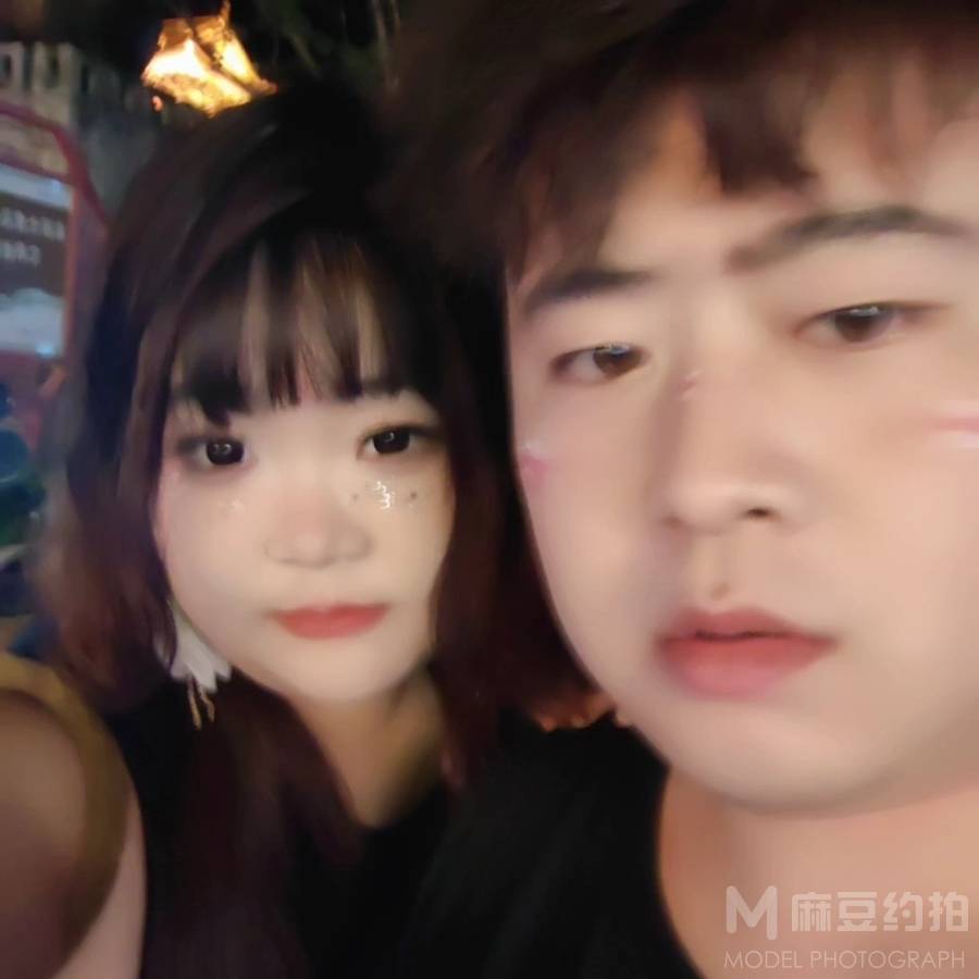 情侣模特