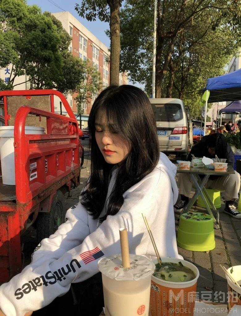 清新模特
