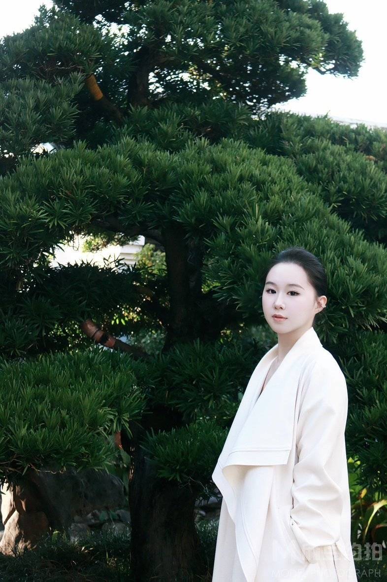 清新模特