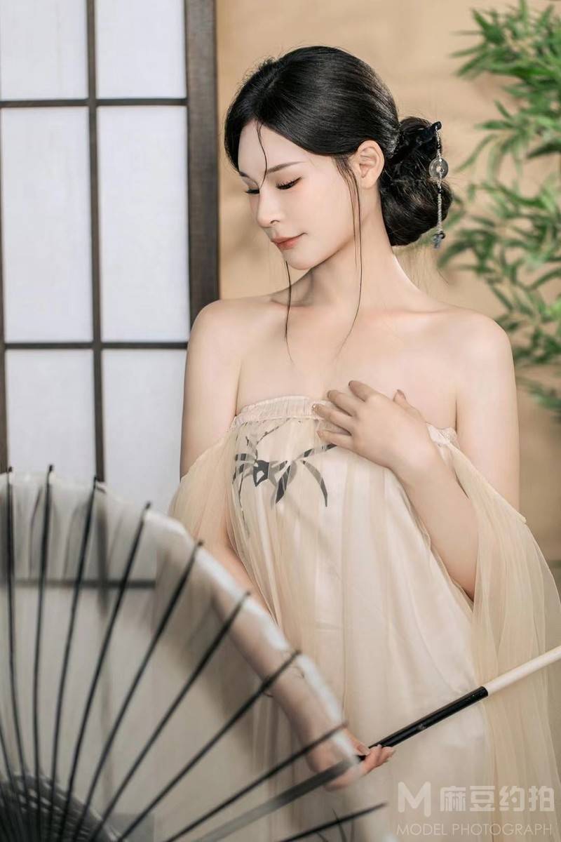 民国模特