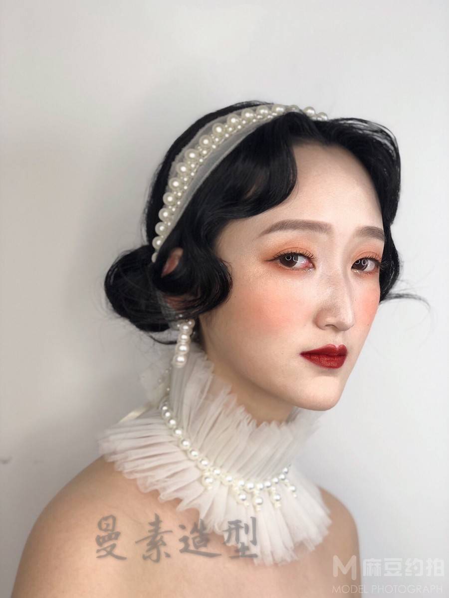 妆容模特