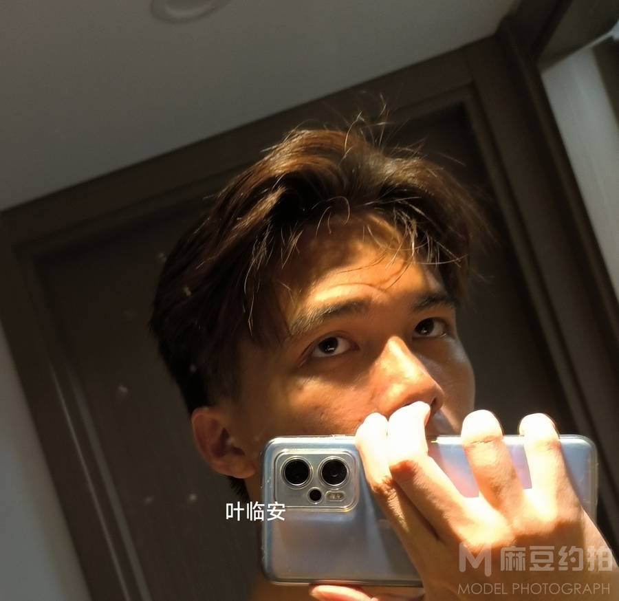 纪实模特