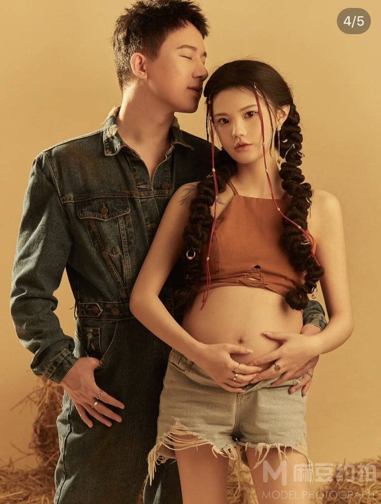 孕照模特