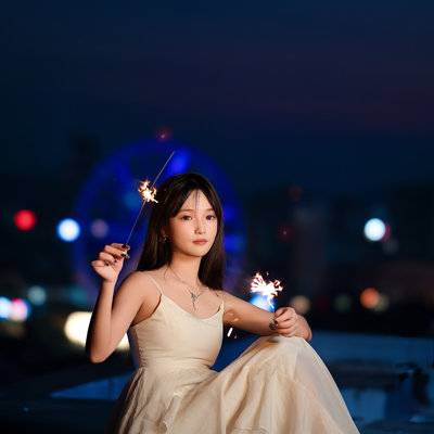 情绪模特