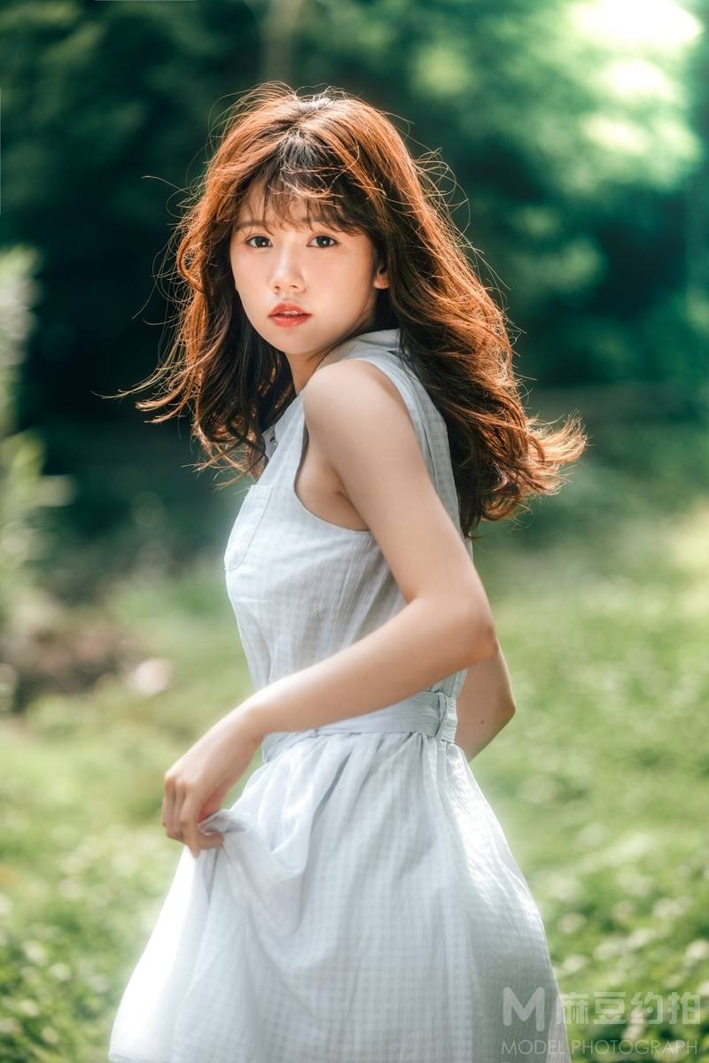 清新模特