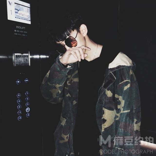 暗黑模特