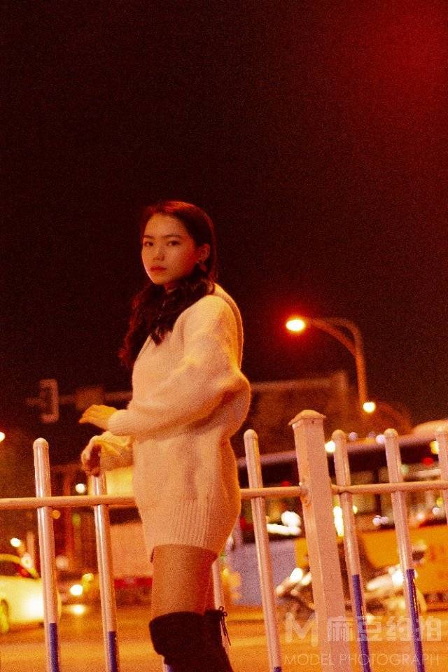 夜景模特