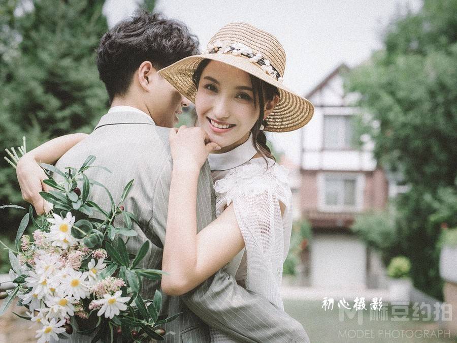纪实模特
