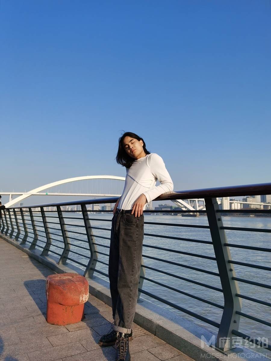 胶片模特