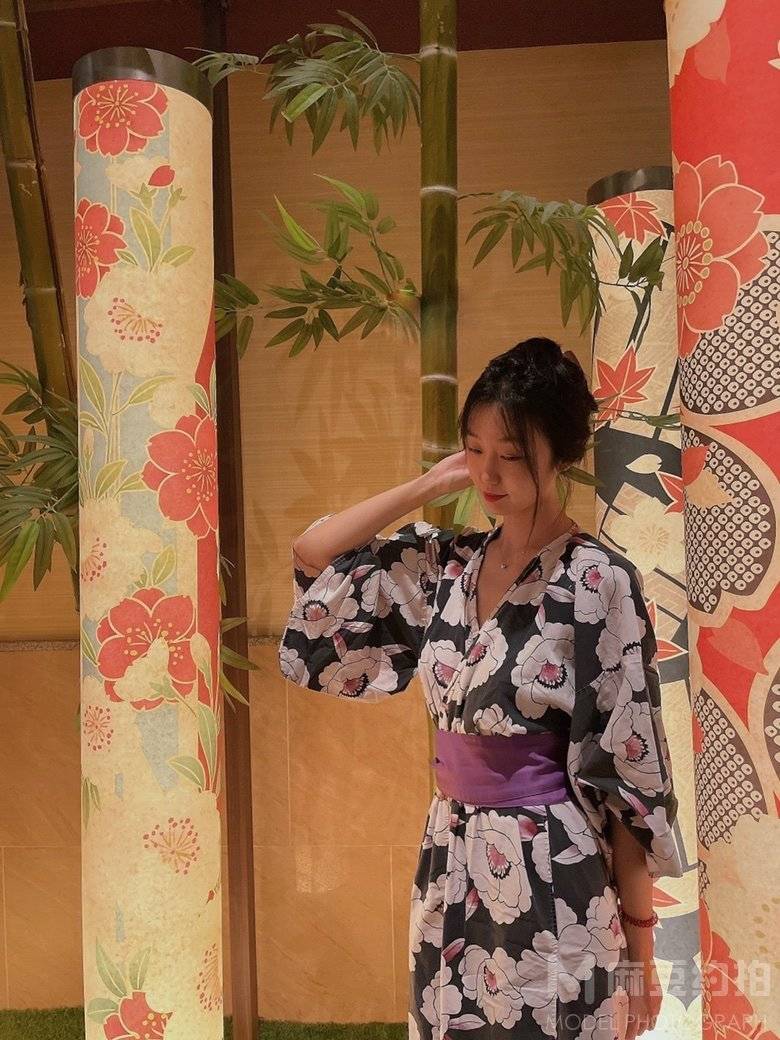 和服模特