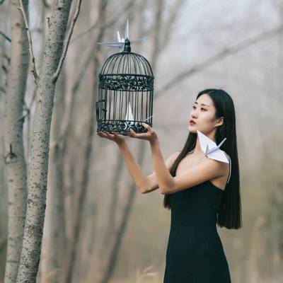 情绪模特