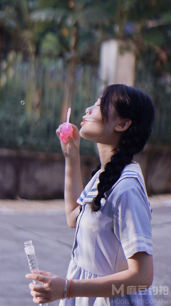 校园模特