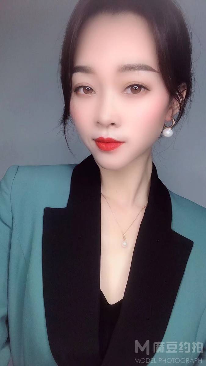 商务模特