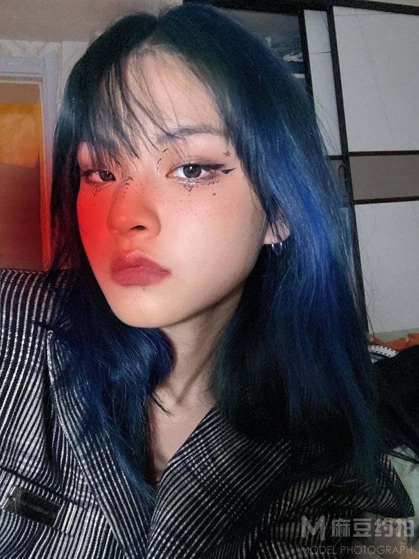 暗黑模特