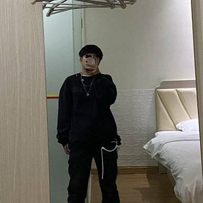 黑白模特