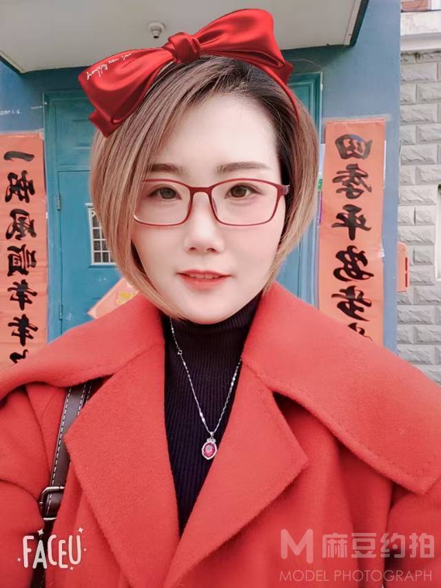 清新模特